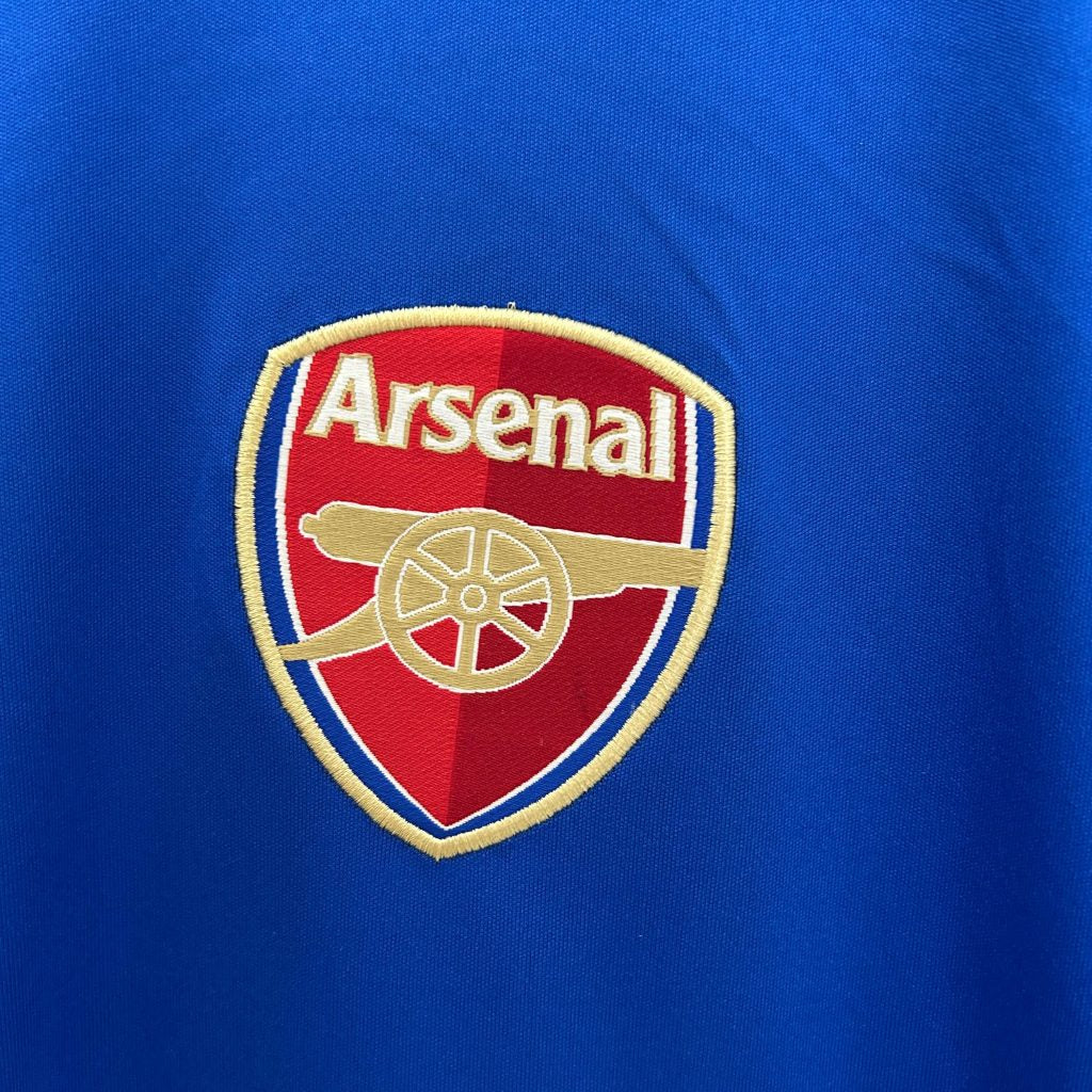 Arsenal Away (2004/05)