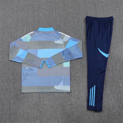 Real Madrid Tracksuit (25/26)
