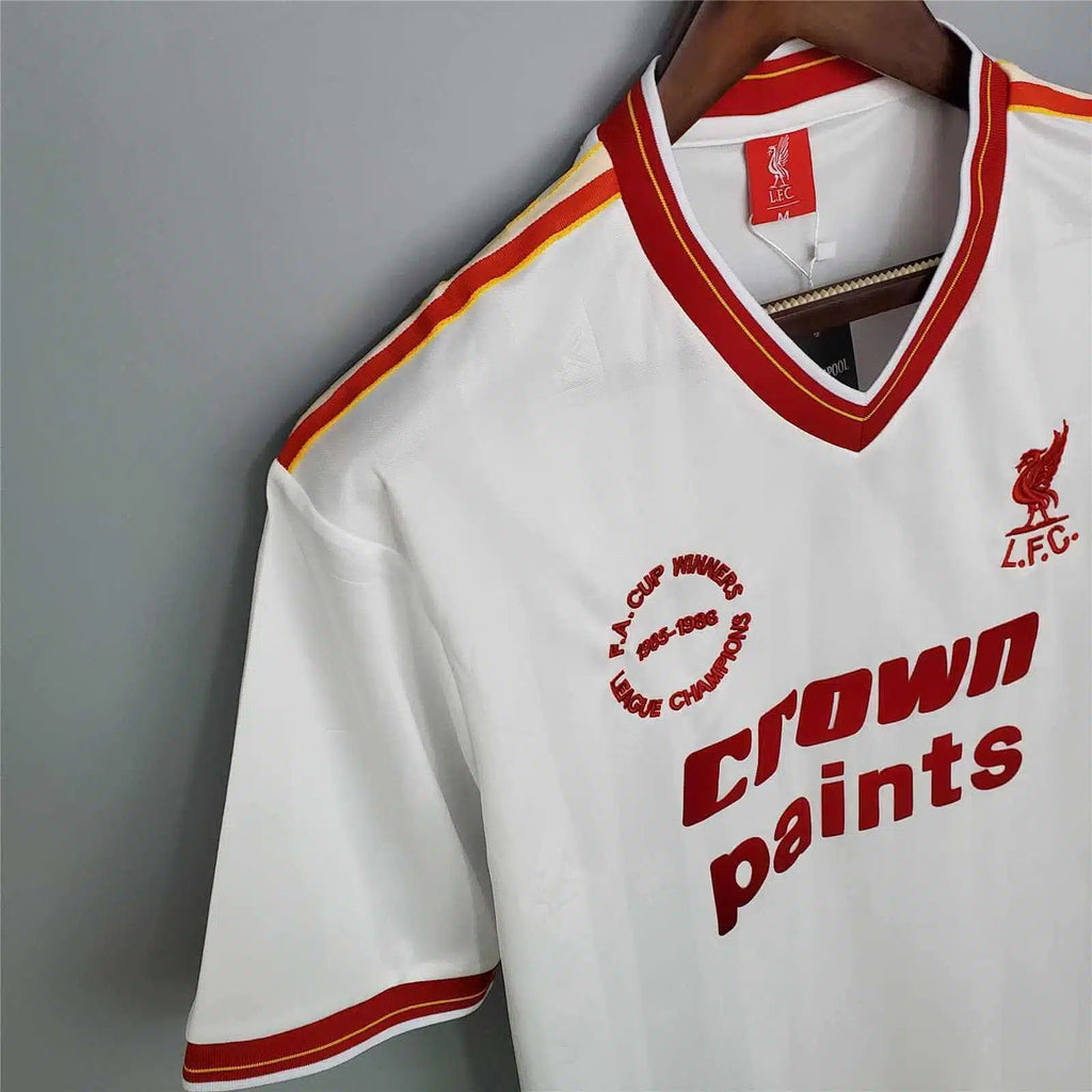 Liverpool Away (1986/87)