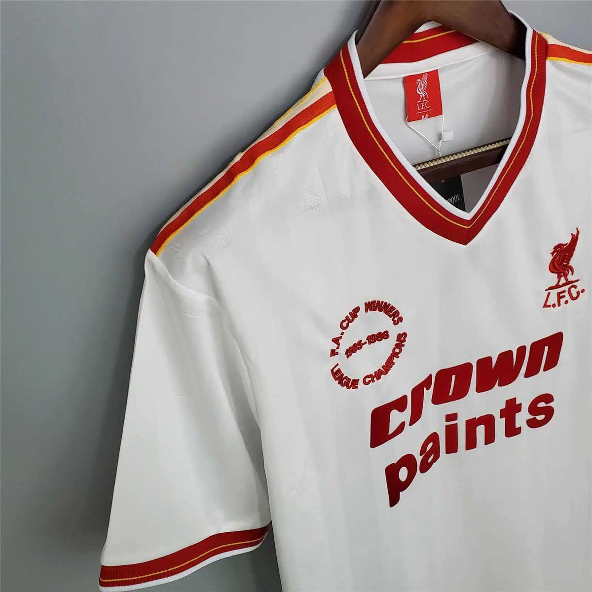 Liverpool Away (1986/87)
