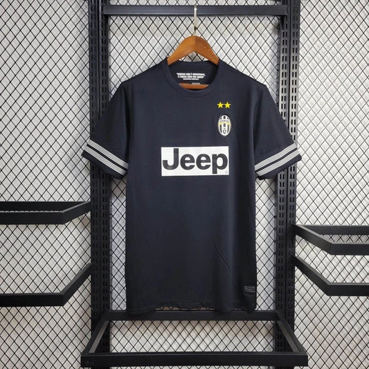 Juventus Away (2012/13)