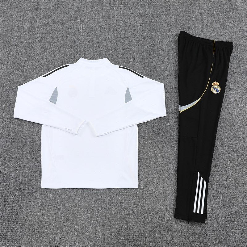 Real Madrid Tracksuit (25/26)