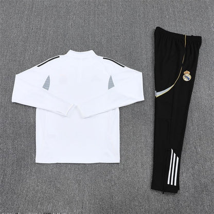 Real Madrid Tracksuit (25/26)