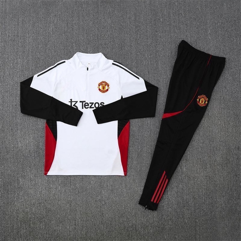 Manchester United Tracksuit (25/26)