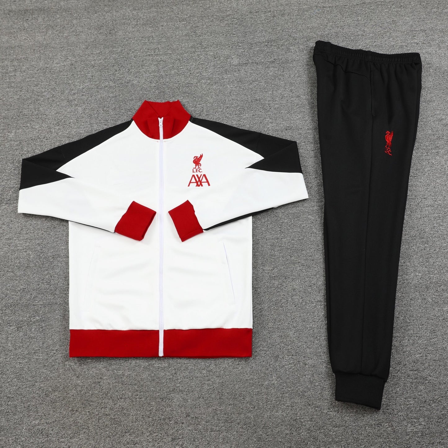 Liverpool Tracksuit (25/26)