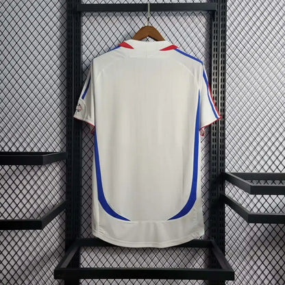 France Away (2006)