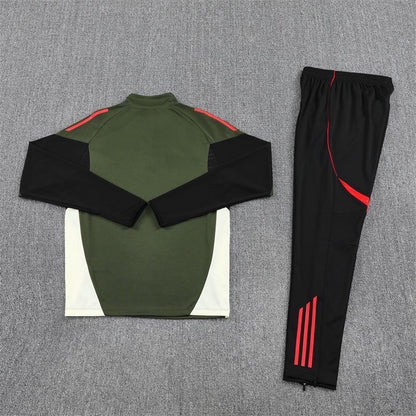 Bayern Munchen Tracksuit (25/26)