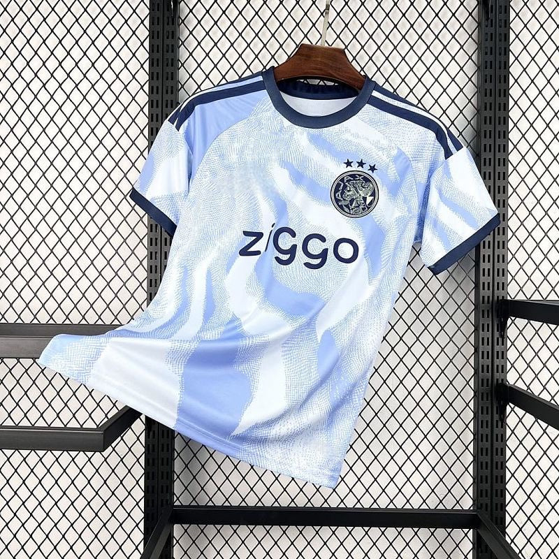 Ajax Third (26/27)