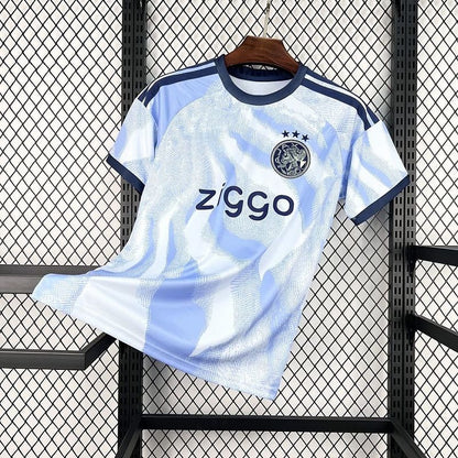 Ajax Third (26/27)