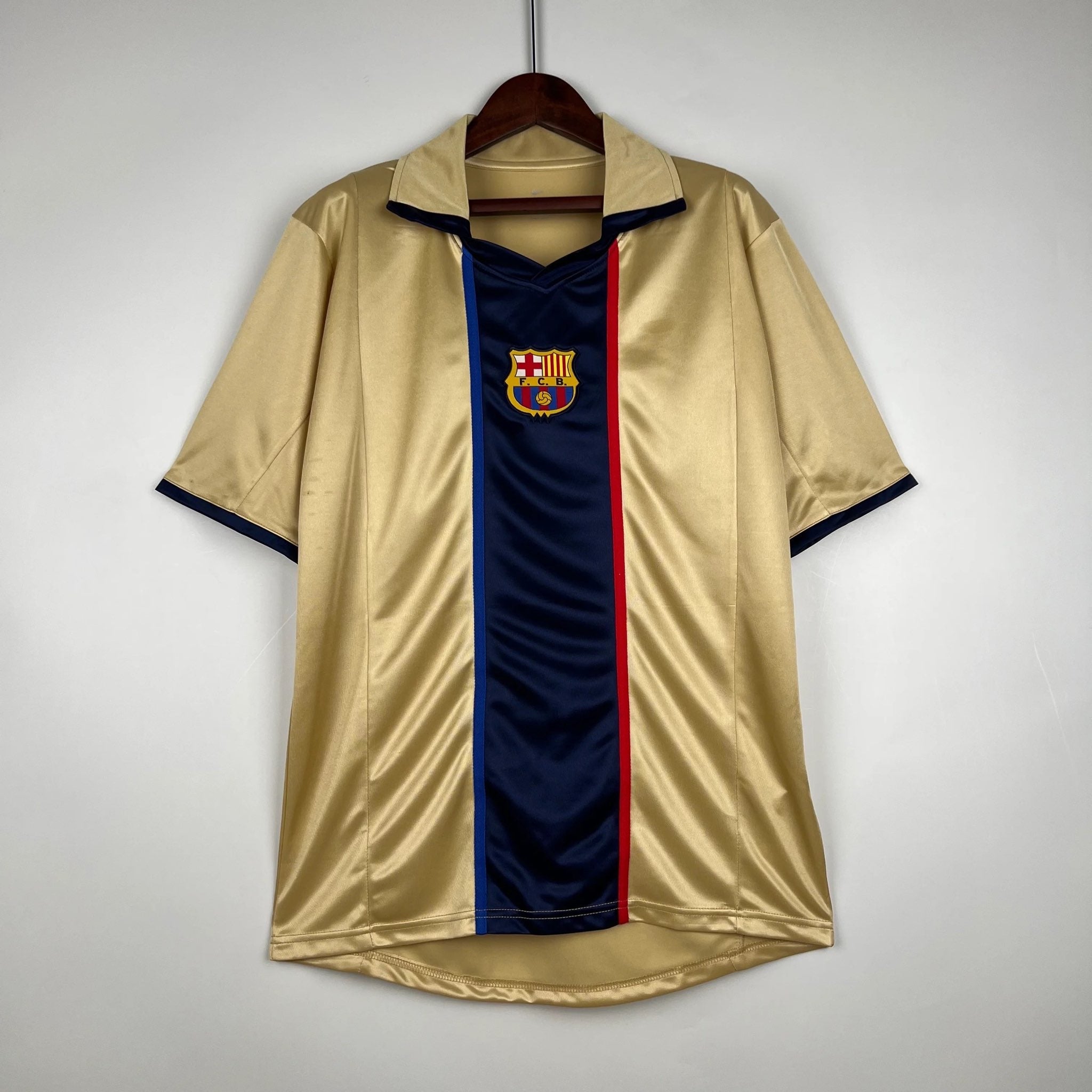 Barcelona Away (2001/02)