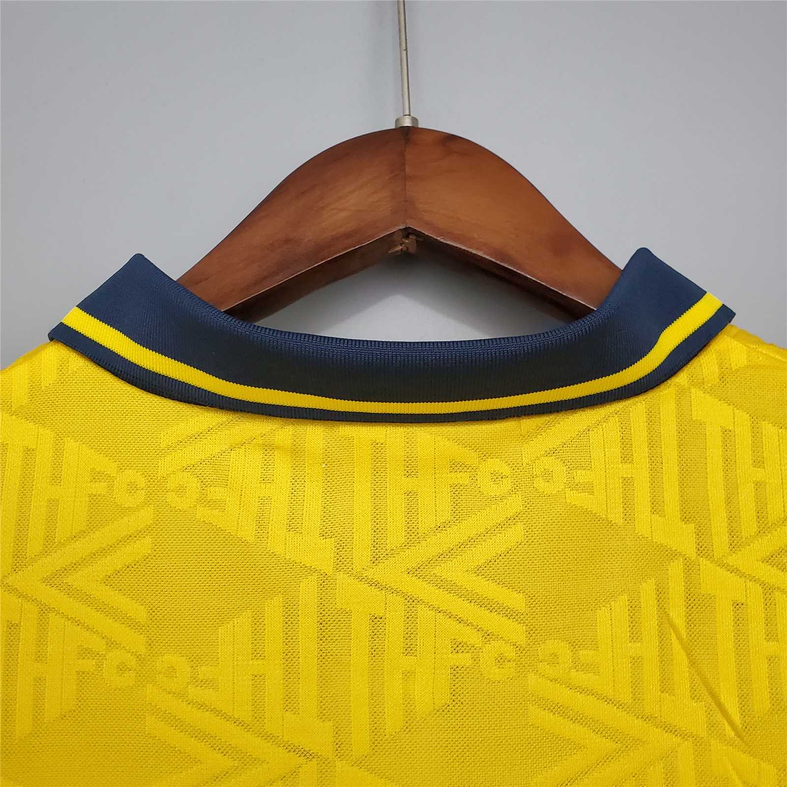 Tottenham Away (1992/93)