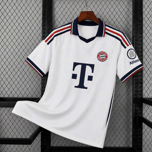 Bayern Munchen Away (26/27)
