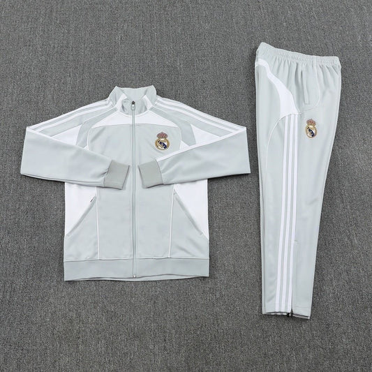 Real Madrid Tracksuit (25/26)