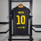 Barcelona Away (2013/14)