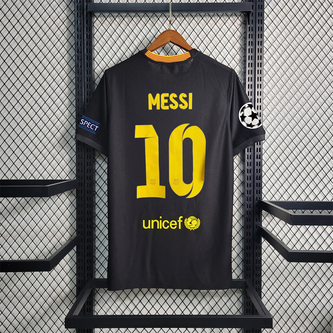 Barcelona Away (2013/14)